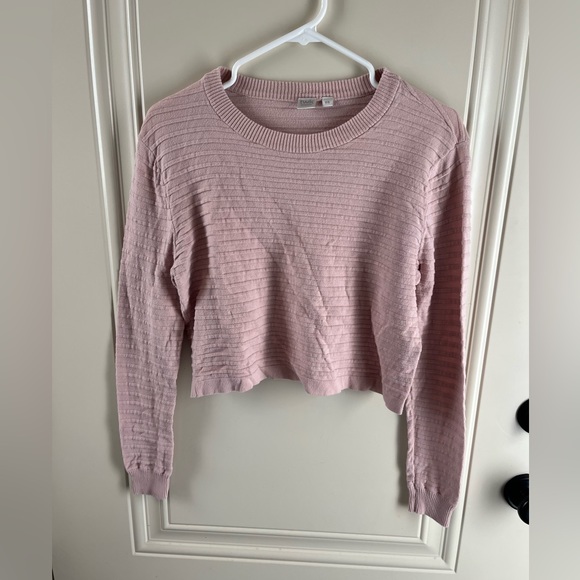 Pink Sweaters - Picture 1 of 3
